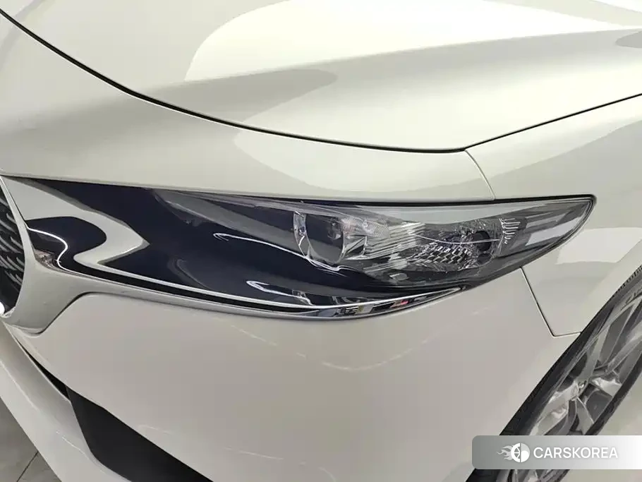 Mazda 3 id 4655113 из Китая 7