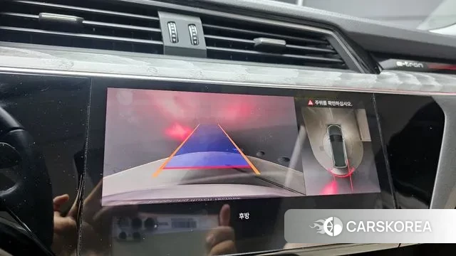 Audi e-Tron id 3660127 из Кореи 7