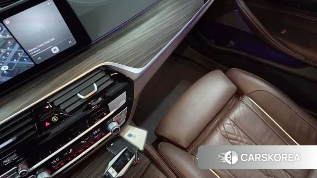 BMW 5 Series (G30) id 3702706 из Кореи 7