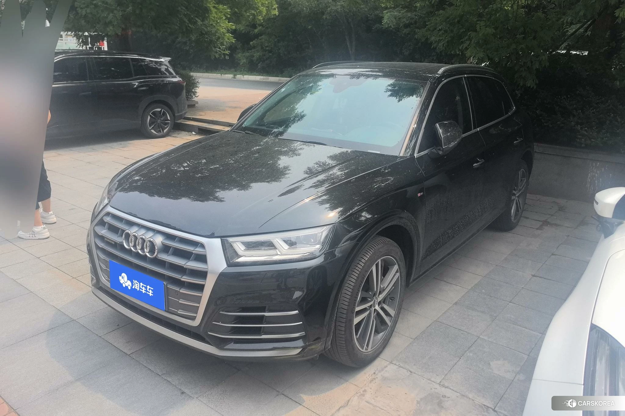 Audi Q5L id 4455693 из Китая 7