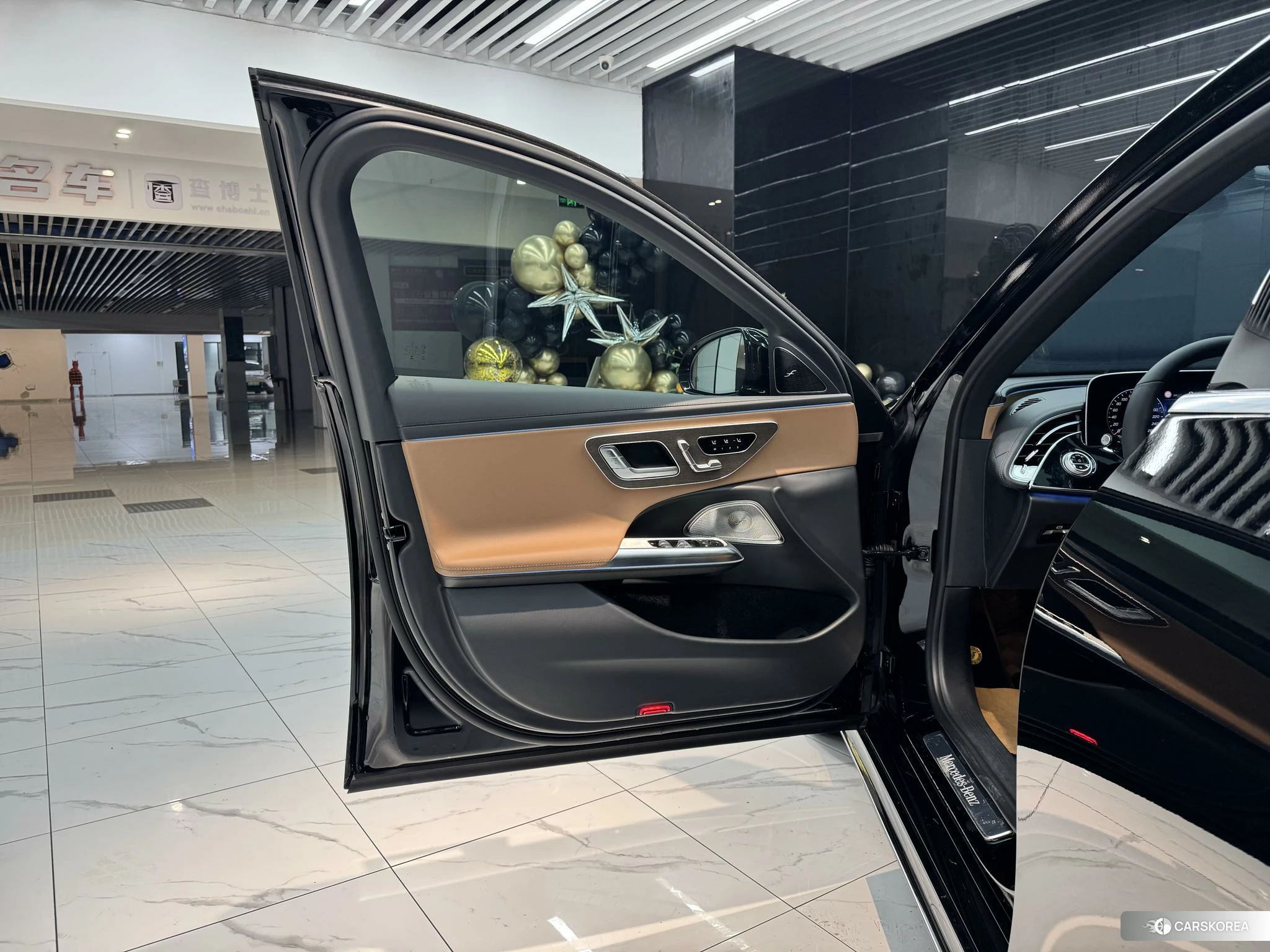 Mercedes-Benz E-class id 4419377 из Китая 7