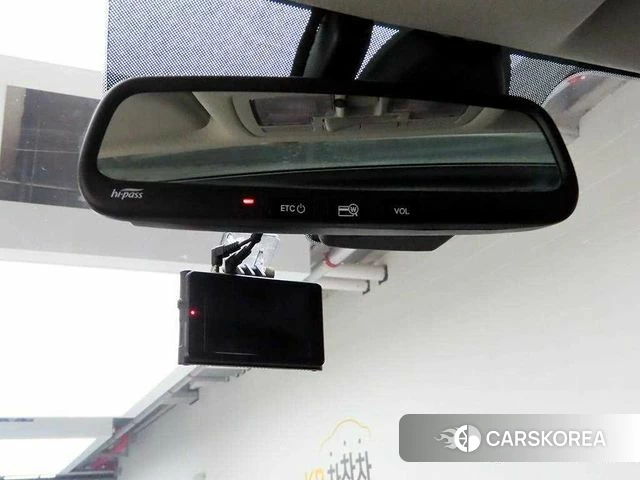 Hyundai Venue id 3899427 из Кореи 7