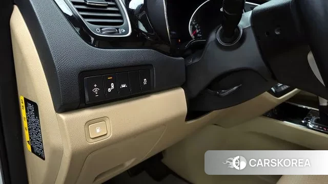 Kia The New Carnival id 3672376 из Кореи 7