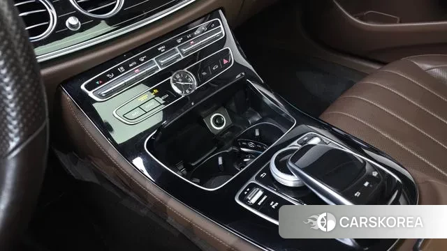 Mercedes-Benz E-Class W213 id 3647403 из Кореи 7