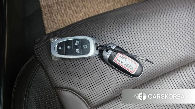 Hyundai The New Grandeur IG id 4726347 из Кореи 7