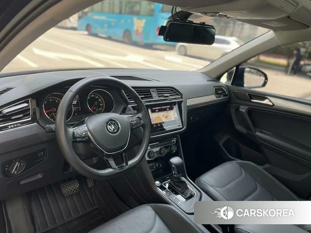Volkswagen Tiguan L id 4264163 из Китая 7