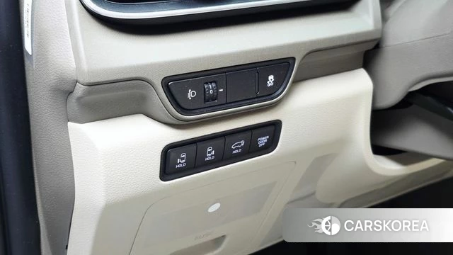 Kia The New Carnival 4th Generation id 4499219 из Кореи 7