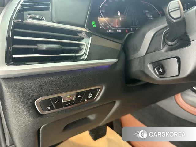 BMW X7 id 4366166 из Китая 7