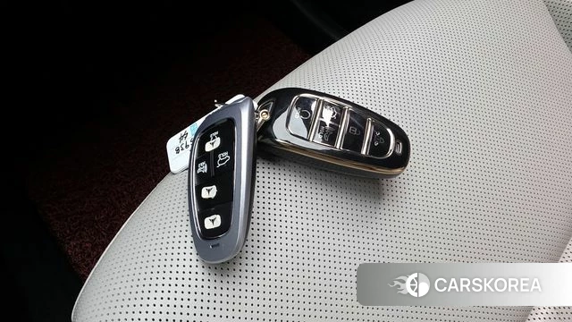 Hyundai Tucson Hybrid (NX4) id 3954178 из Кореи 7