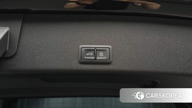 Audi e-Tron id 4542660 из Кореи 7