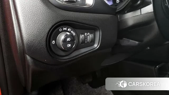 Jeep Renegade id 3344578 из Кореи 7