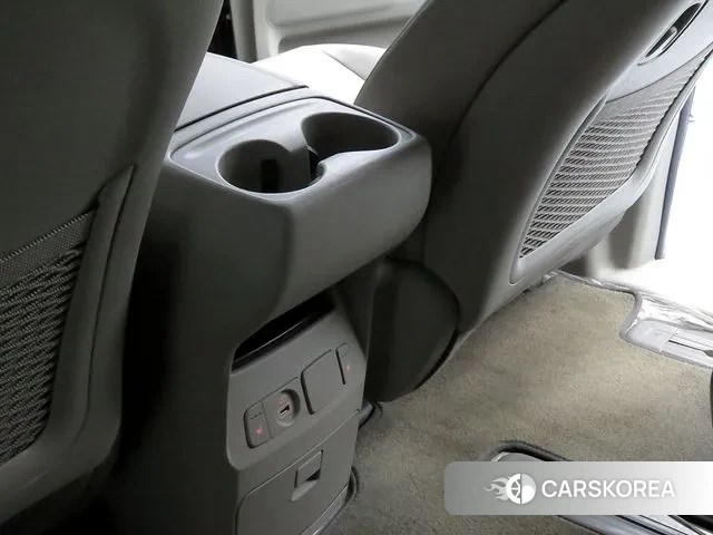 Kia The New Carnival id 3407745 из Кореи 7