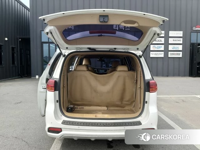 Kia The New Carnival id 4448067 из Кореи 7