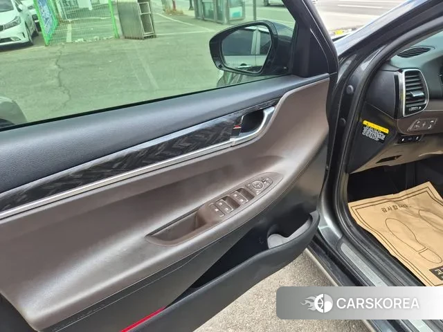 Hyundai Grandeur IG id 3789170 из Кореи 7