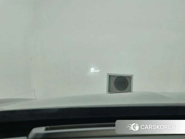 Genesis G90 id 4298732 из Кореи 7