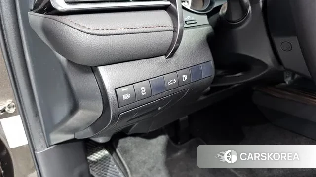 Toyota Camry (XV70) id 3308290 из Кореи 7