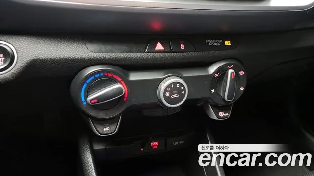 Kia Stonic id 2558390 из Кореи 7