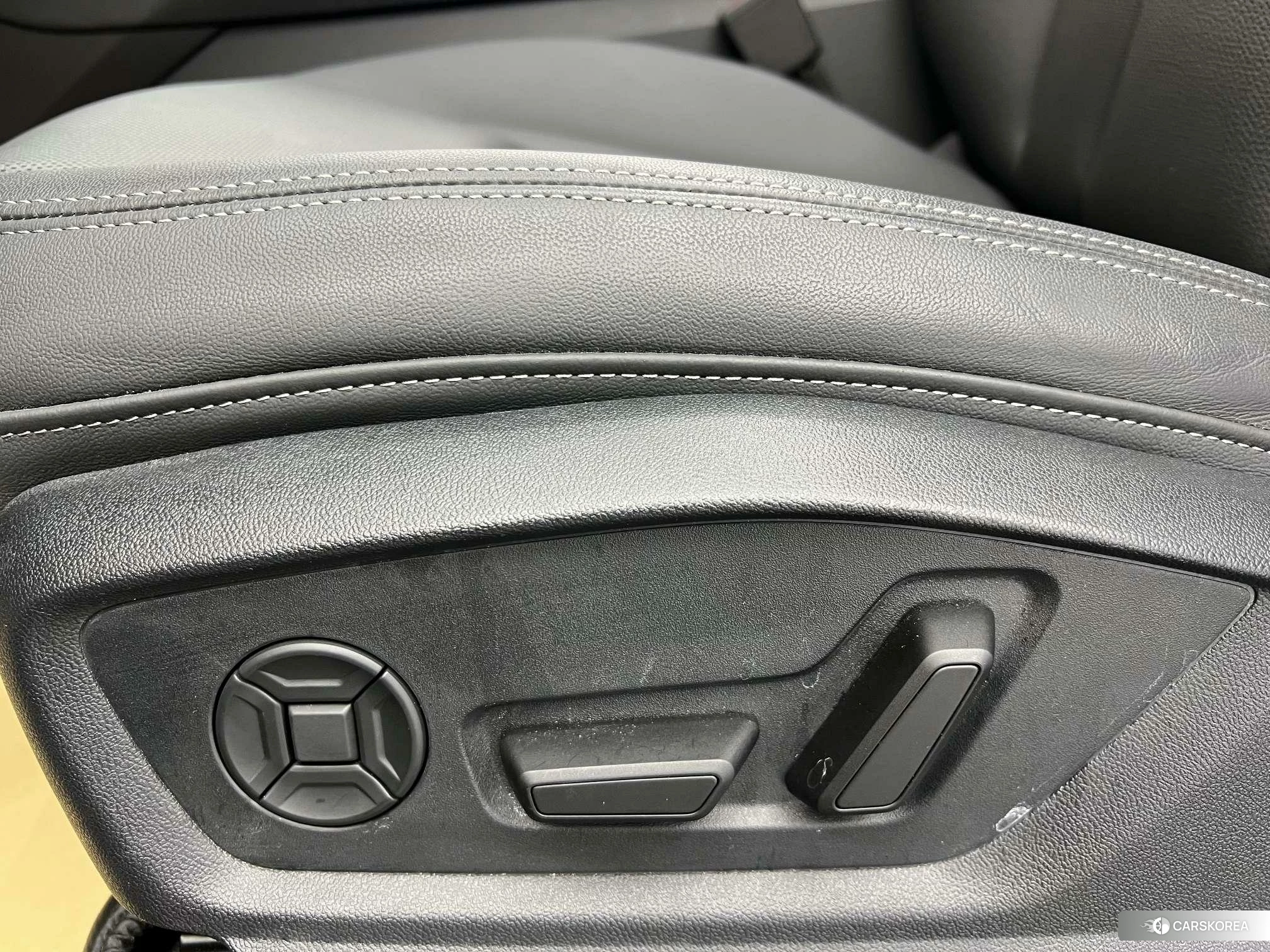 Audi Q7 id 4419499 из Китая 7