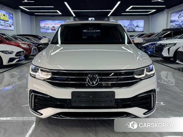 Volkswagen Tiguan L PHEV id 4342210 из Китая 7