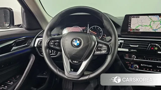 BMW 5 Series (G30) id 3182695 из Кореи 7