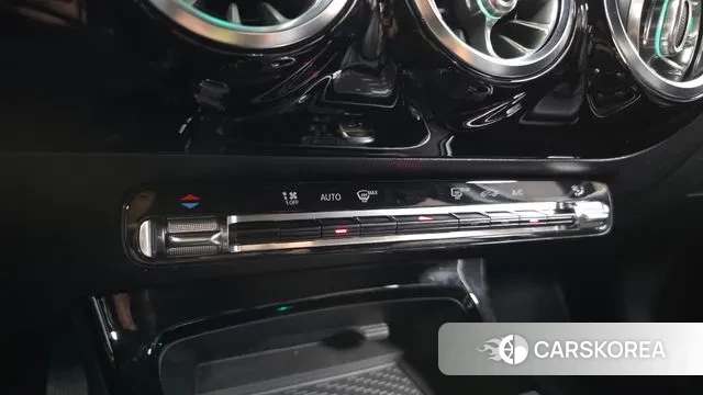 Mercedes-Benz A-Class W177 id 3592540 из Кореи 7