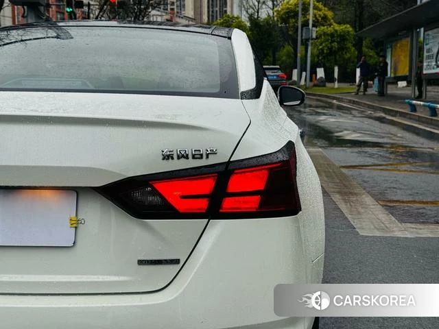 Nissan Teana id 4261300 из Китая 7