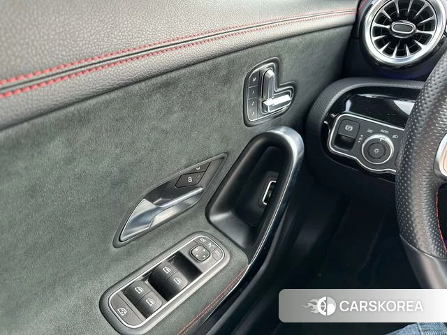 Mercedes-Benz CLA (import) id 4359640 из Китая 7