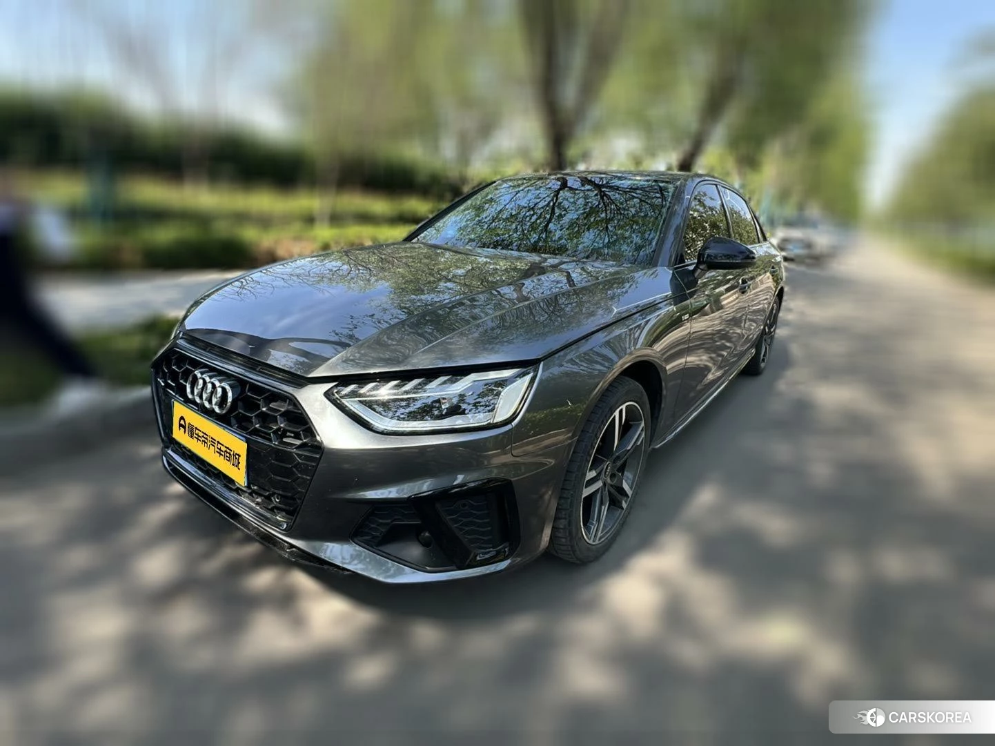 Audi A4L id 4452446 из Китая 7