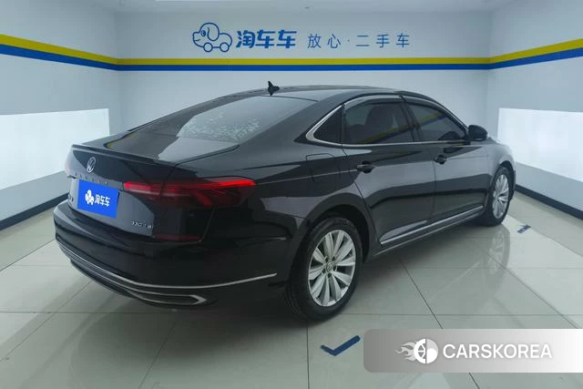 Volkswagen Passat id 4236647 из Китая 7