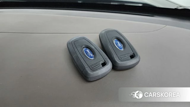 Ford Explorer 6th Generation id 4249920 из Кореи 7