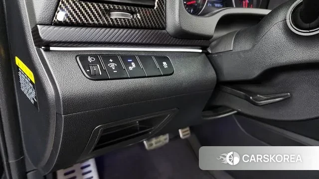 Hyundai Avante AD id 3284917 из Кореи 7