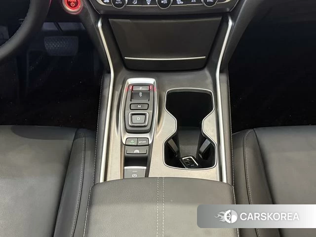 Honda Accord id 4301791 из Китая 7