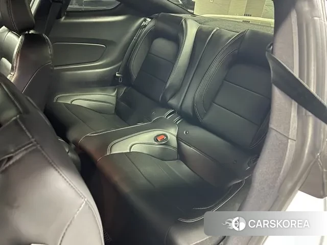 Ford Mustang id 3634289 из Кореи 7