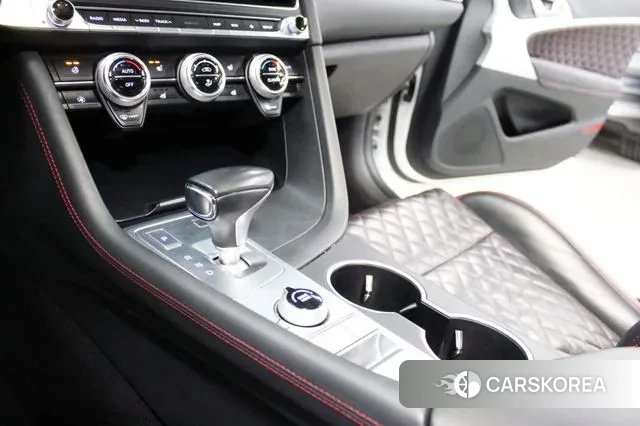 Genesis G70 id 3661382 из Кореи 7