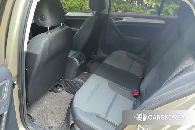 Volkswagen Golf id 4240956 из Китая 7