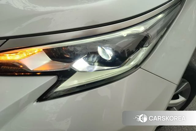 Toyota Saina id 4272882 из Китая 7