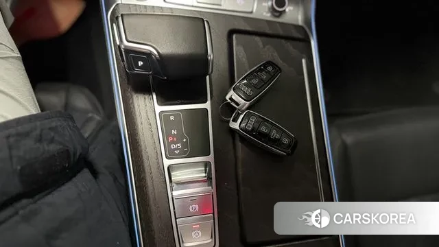 Audi A6 (C8) id 3639486 из Кореи 7