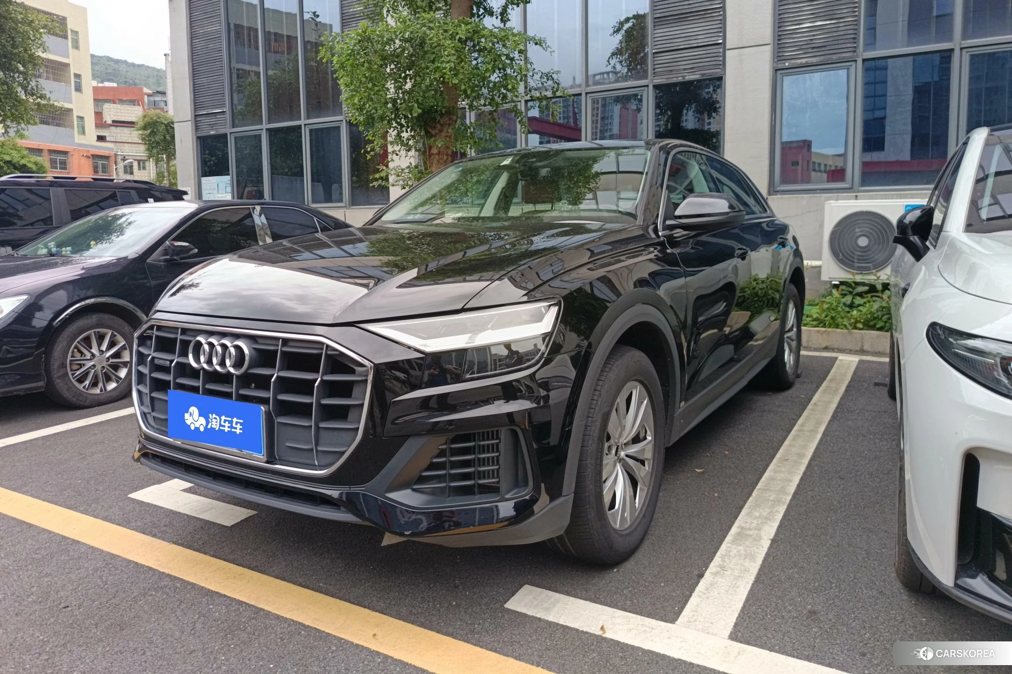 Audi Q8 id 4407250 из Китая 7