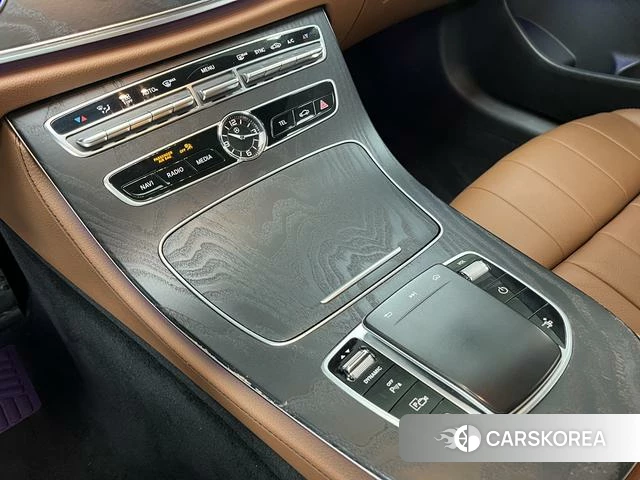 Mercedes-Benz E-class (imported) id 3901939 из Китая 7