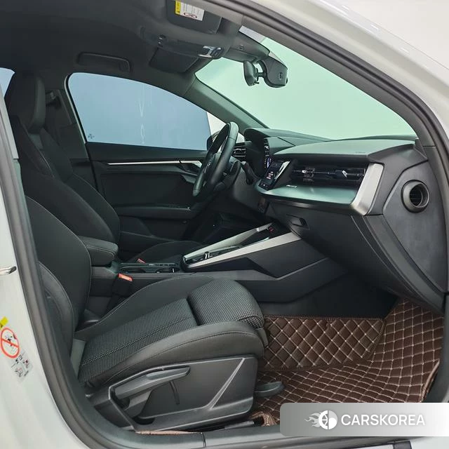 Audi A3 id 4301748 из Китая 7