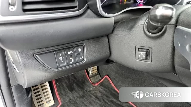 Genesis G70 id 3748736 из Кореи 7