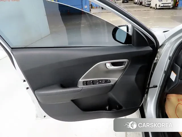 Kia Niro Plus id 3740195 из Кореи 7