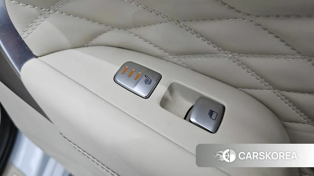 Genesis G70 id 4385116 из Кореи 7