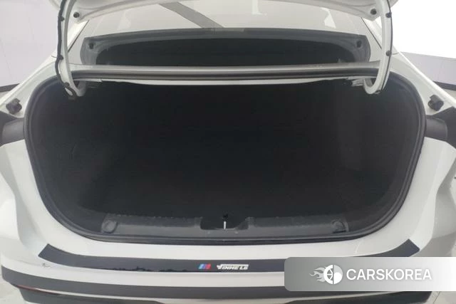 Geely Galaxy Galaxy L6 id 4207890 из Китая 7