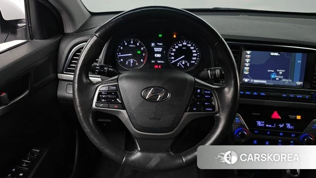 Hyundai Avante AD id 4471673 из Кореи 7