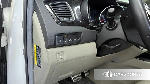 Kia The New Carnival id 3814447 из Кореи 7