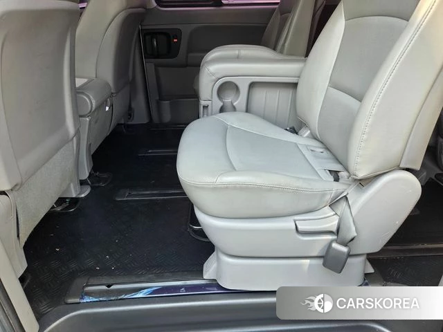 Hyundai The New Grand Starex id 4446546 из Кореи 7