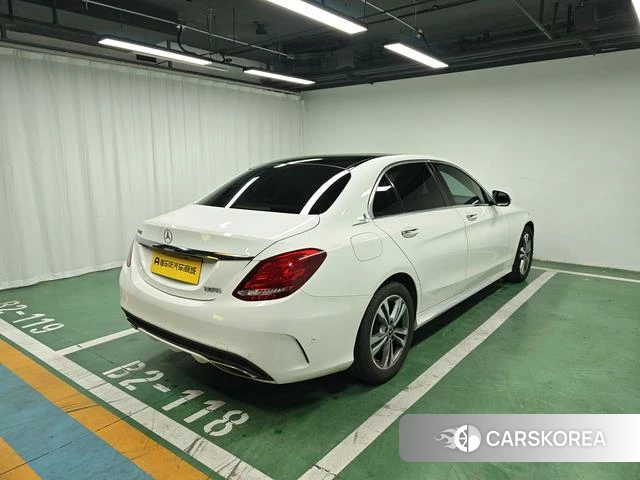 Mercedes-Benz Class C id 4208322 из Китая 7