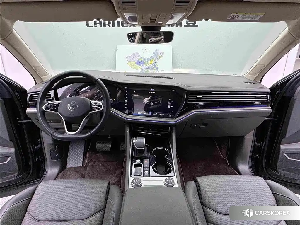 Volkswagen Touareg id 4629618 из Китая 7