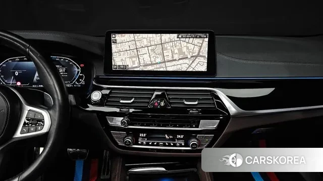 BMW 5 Series (G30) id 3453537 из Кореи 7